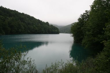 Plitvicer Seen die Nachmittagswolken kommen von der Küste her