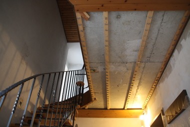 2010_11_02_treppenhaus.JPG