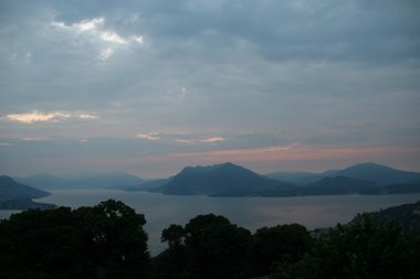 vor dem Sonnenaufgang - Lago Maggiore