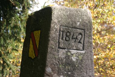 Baden und Württemberg - Grenzstein